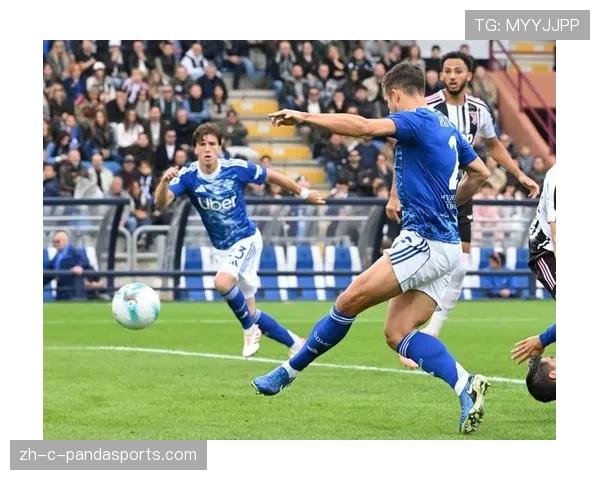 阿贾克斯青年军攻势足球 场均射门次数领先